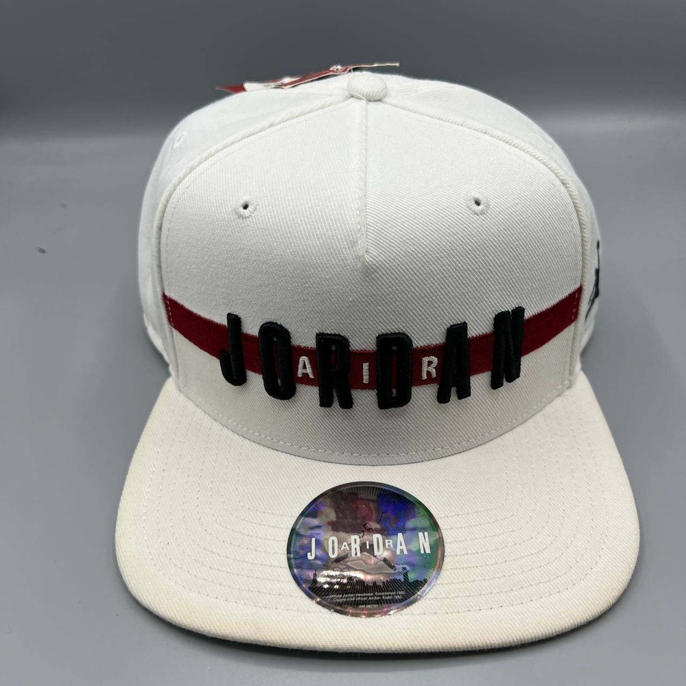 Air Jordan‎ Hat Men White Embroidered Jumpman Snap Back Cap